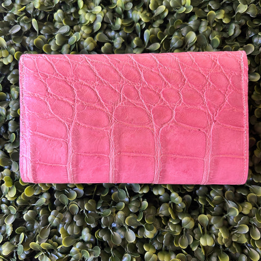 Women's Alligator Leather Wallet – Large Wallet (Pink)