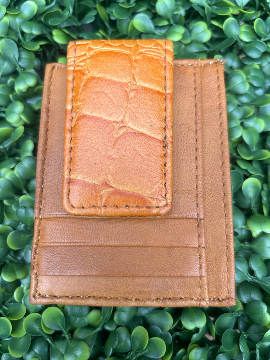 Alligator Money clip peanut Brittle