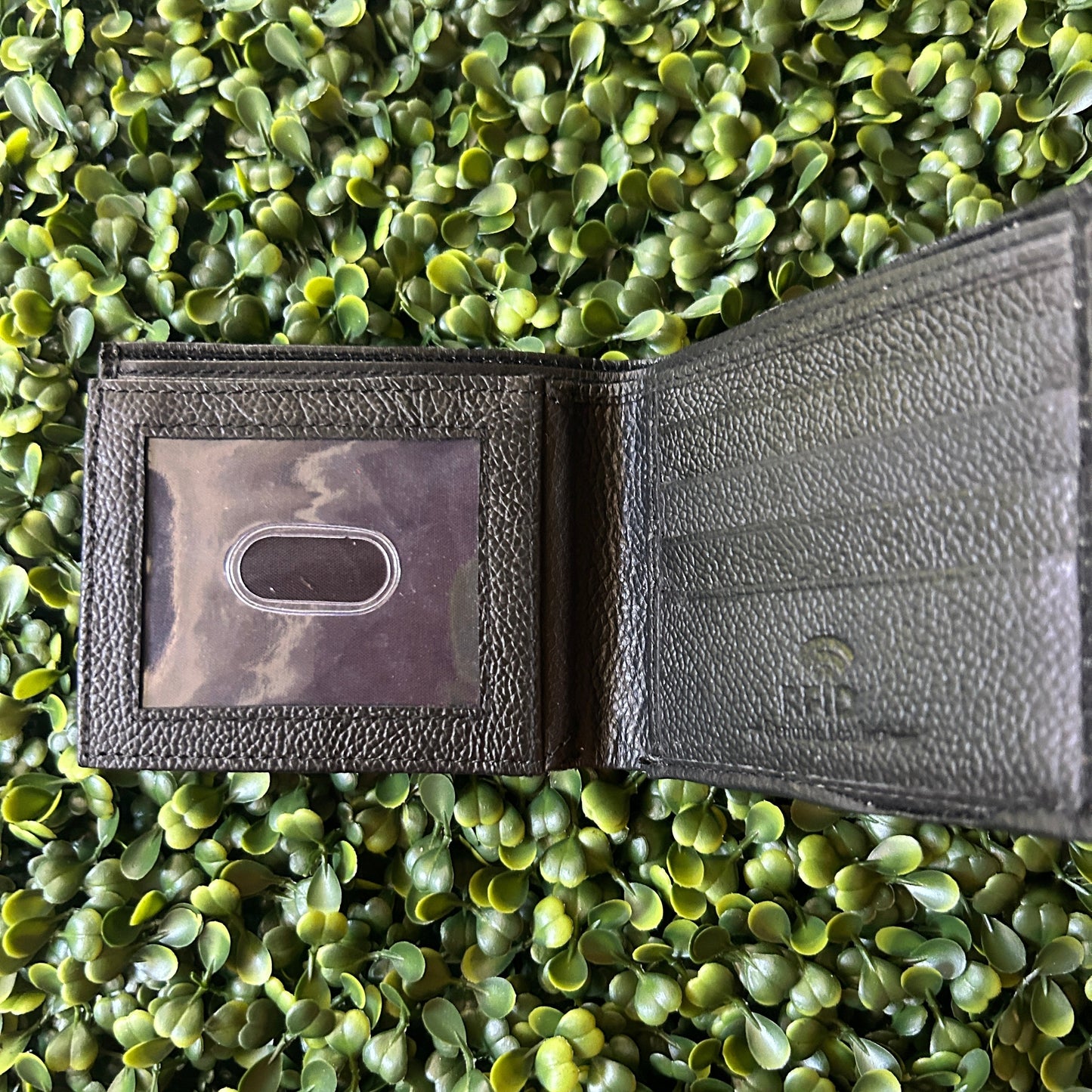 Men’s Alligator  Bifold  Wallet – Gray