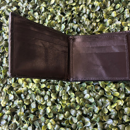 Men’s Alligator  Bifold  Wallet – Black