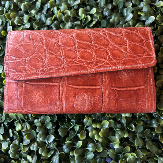 Women's Alligator Leather Wallet – Large Wallet (Tan)