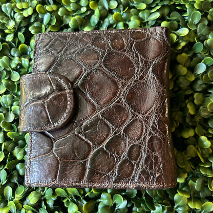 Women’s Alligator  Compact Wallet with Snap Clasp – Handcrafted in Florida (Brown)