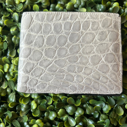 Men’s Alligator  Bifold  Wallet – Gray
