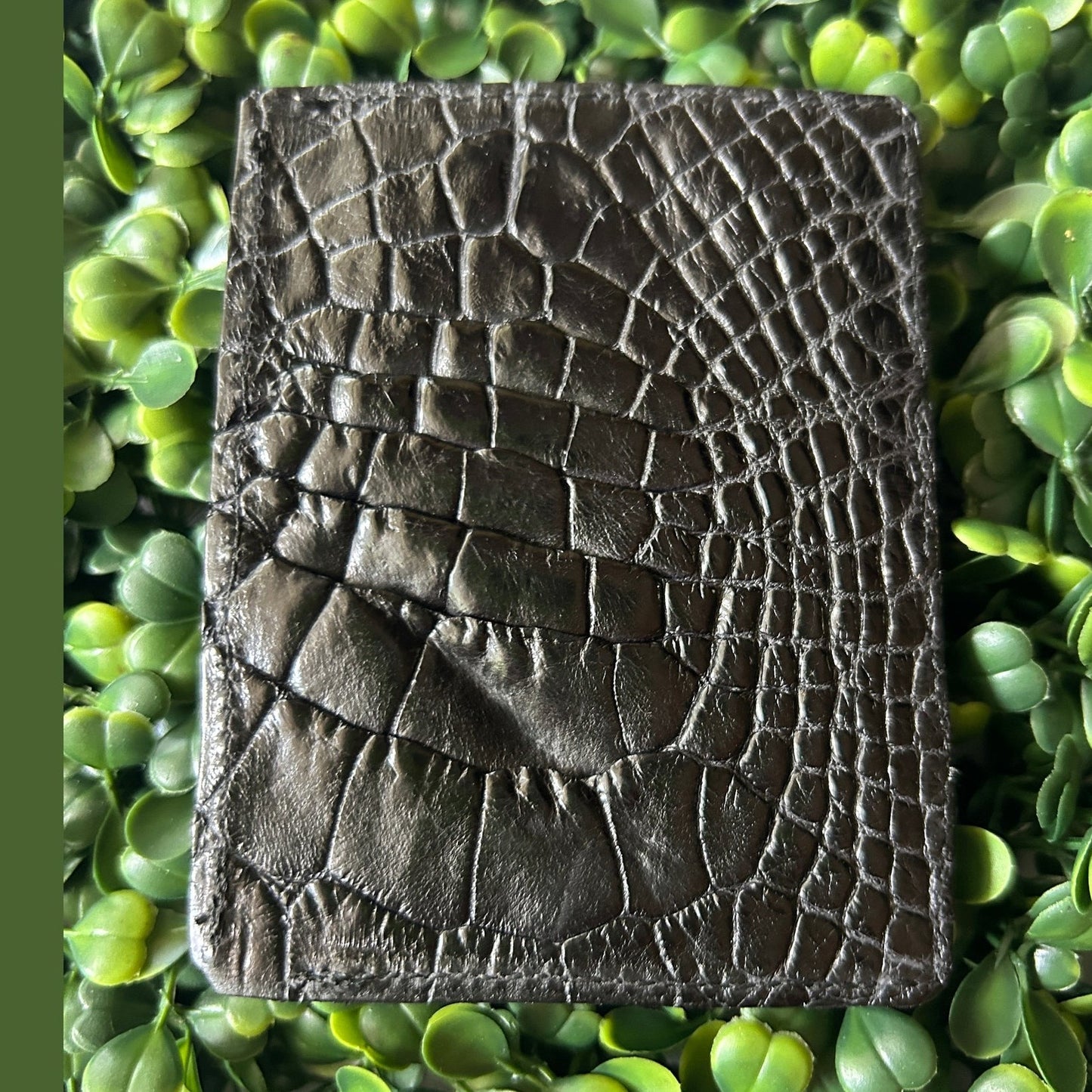 Alligator Leather Money Clip – Black – Handcrafted in Palm Beach, Florida