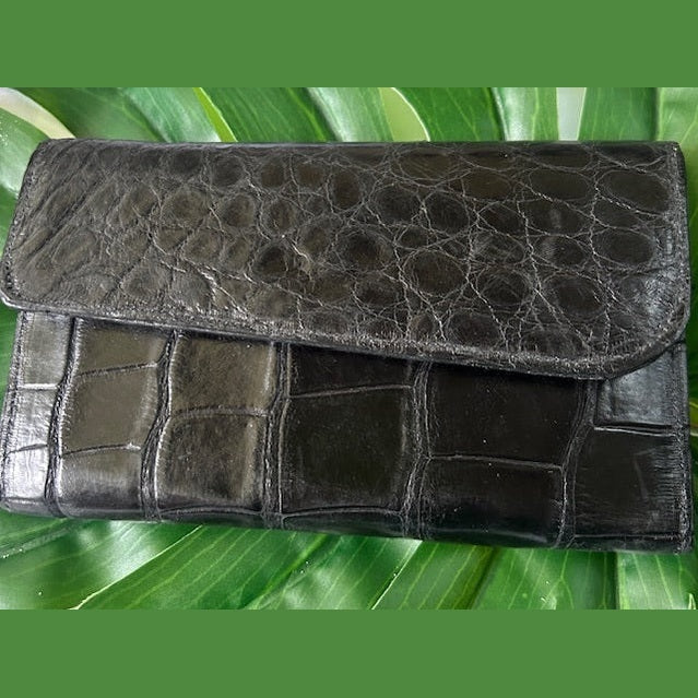 Women's Alligator  Leather Wallet – Large Wallet (Black)